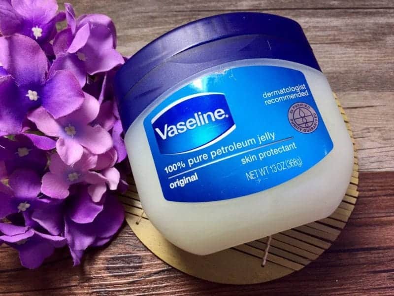 Kem Chống Nẻ Vaseline – Kem Dưỡng Mềm Da Cho Chân Khô