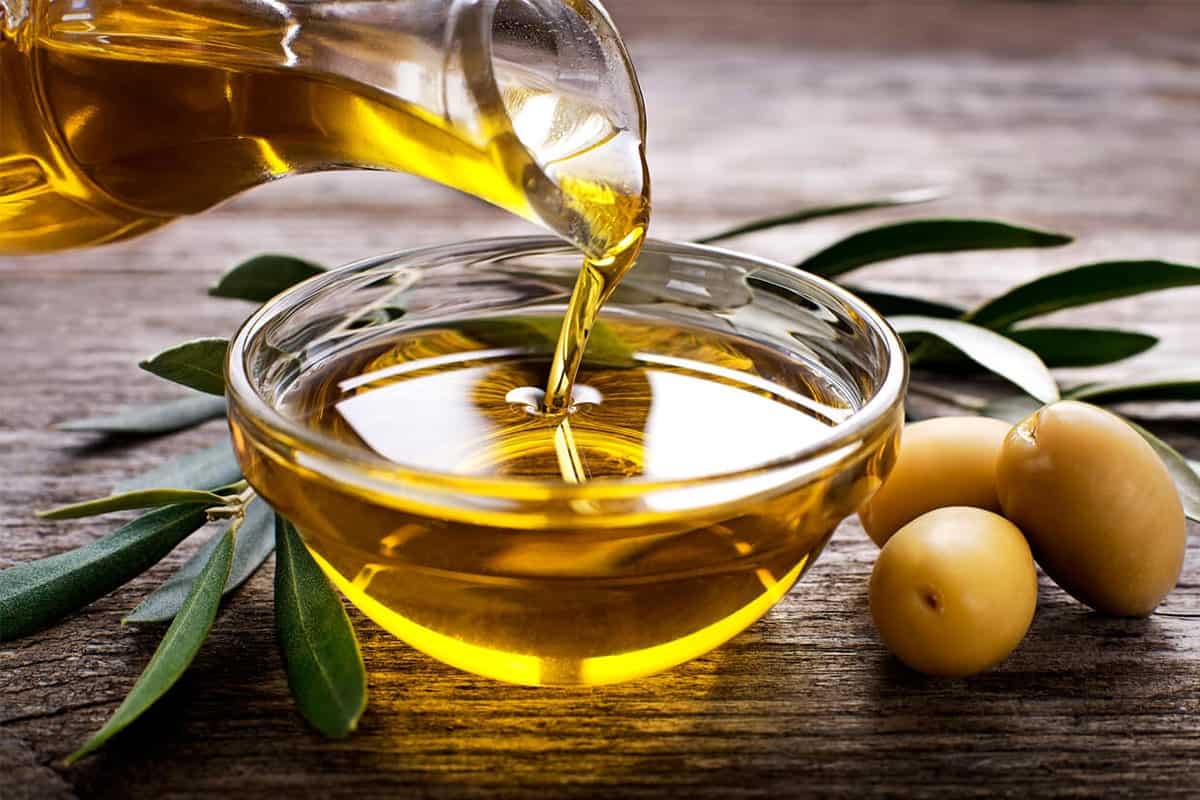 Cách làm kem dưỡng da ban đêm tự nhiên từ dầu olive