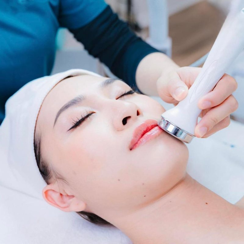 Viện thẩm mỹ Lạc Trần